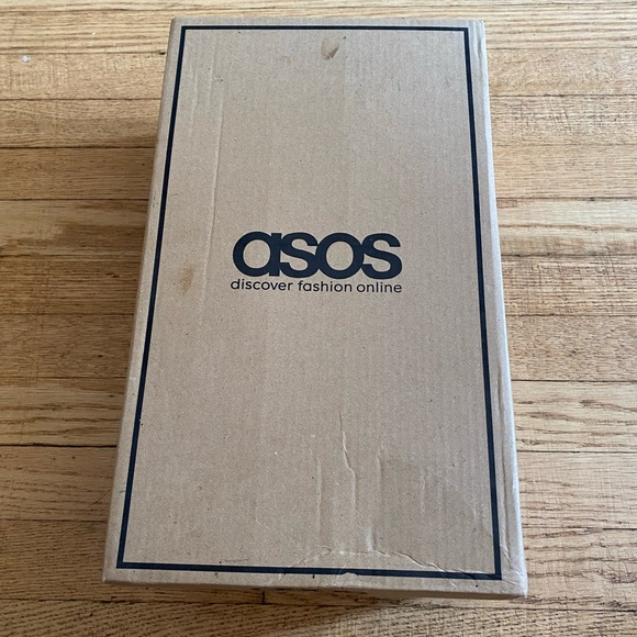 ASOS faux patent leather heels - Picture 5 of 5